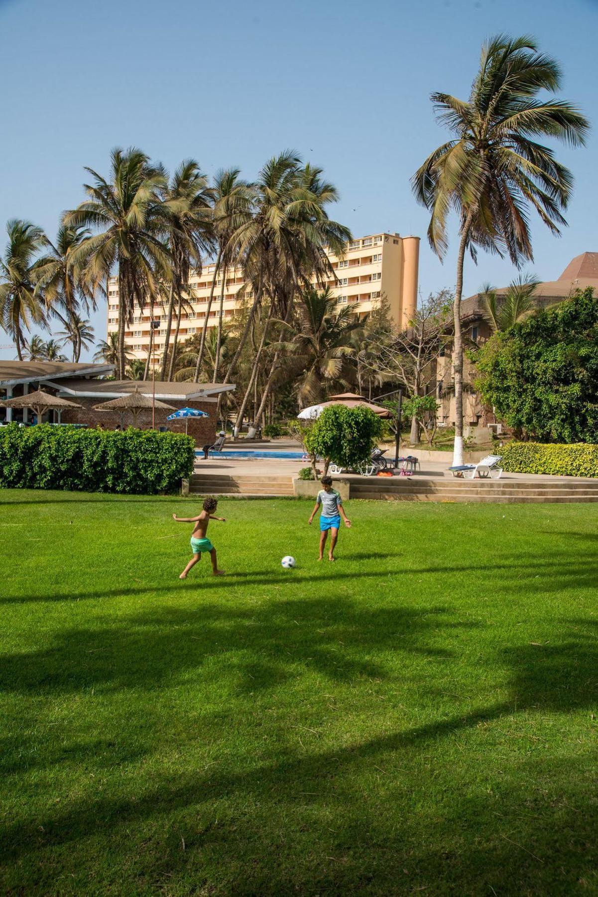 Ngor Diarama Hotel Dakar Exterior foto